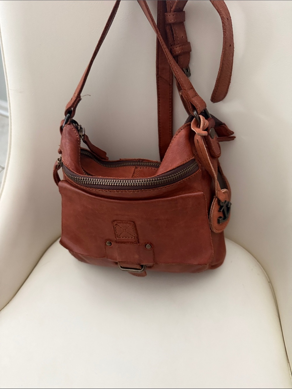 Harbour 2nd Hazel Leather Cognac Brown Crossbody Distressed Messenger Bag 227 - Picture 12 of 14